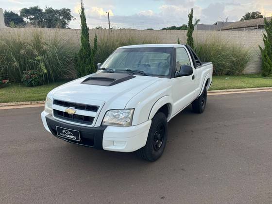 CHEVROLET S10 2.4 MPFI ADVANTAGE 4X2 CS 8V FLEX 2P MANUAL